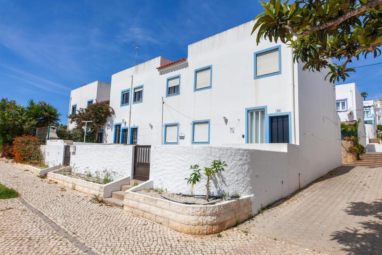 Villa C17 - Suncliff Salema House Extérieur photo